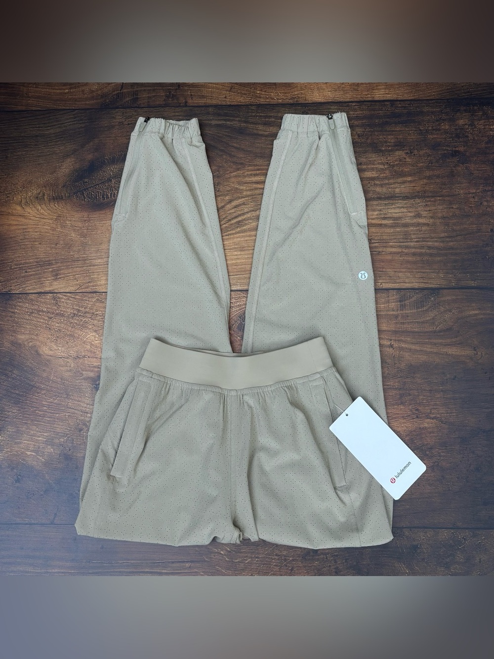NWT Lululemon Adapted State Perforated HR Jogger In Sheer Oak Size 0